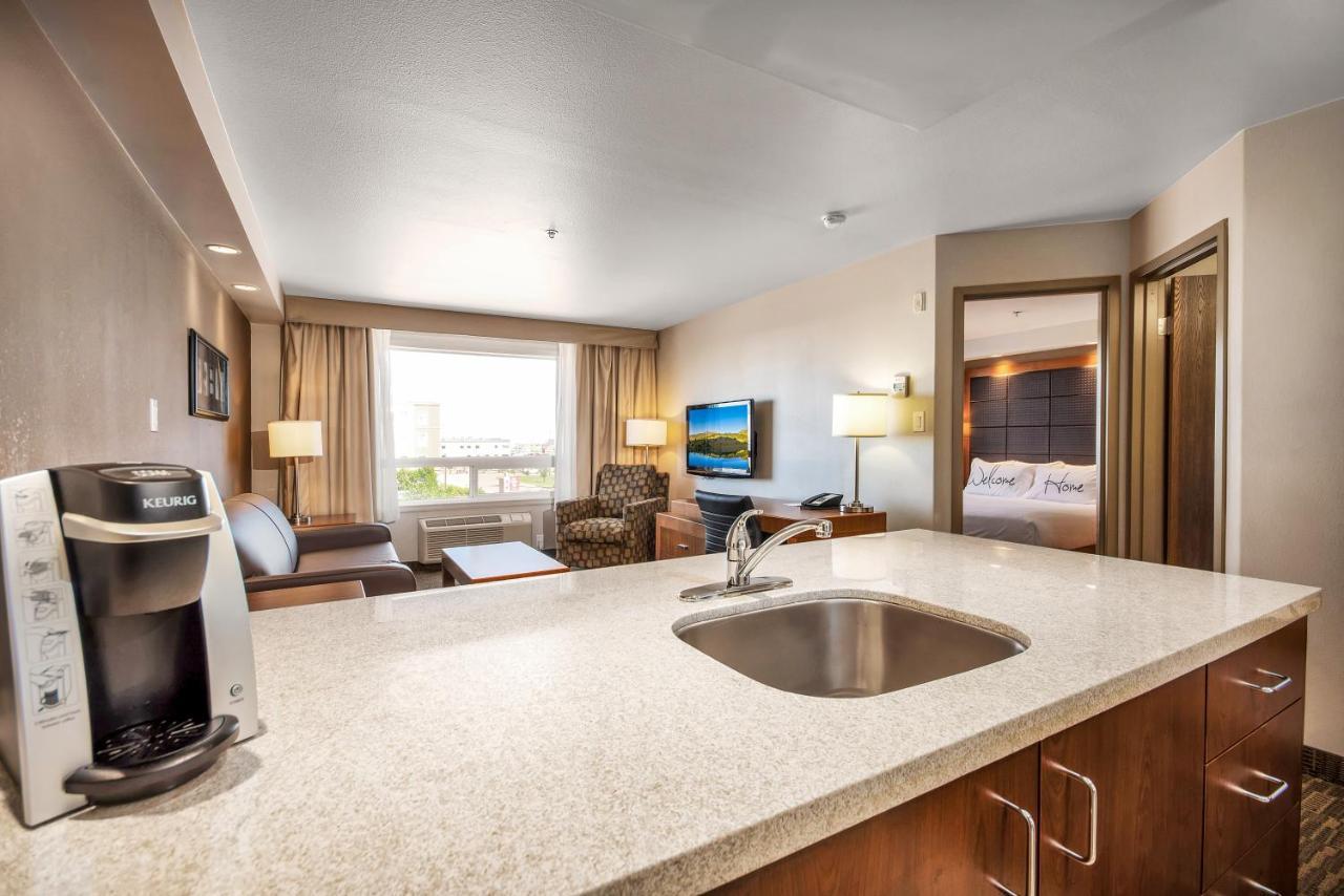 Homesuites By D3H Regina Exterior foto